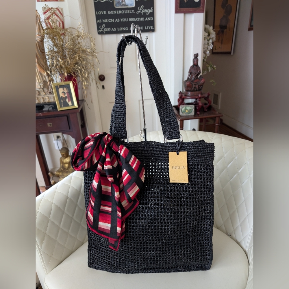 IBELIV NWT “ IT BAG!” French Brand Black Woven HAND MADE RAFFIA TOTE . RTL $450
